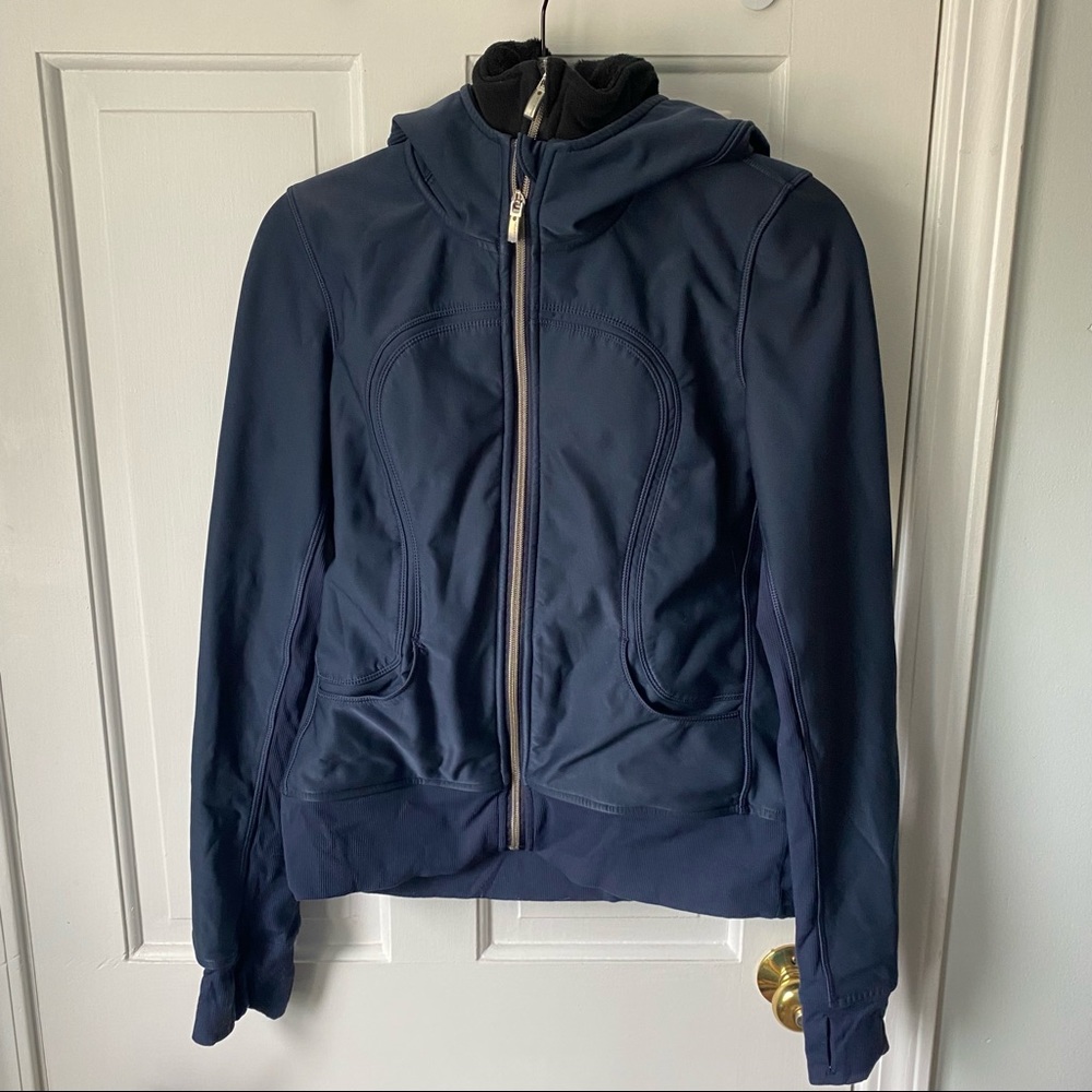 Lululemon sweater
